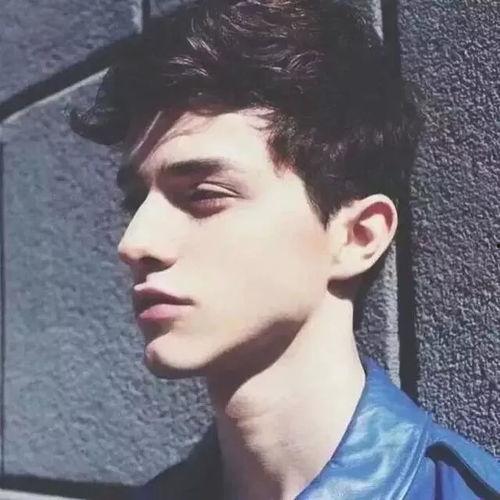 经典欧美图片男,经典男生形象解析